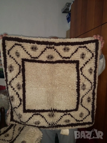 Китеници чисто нови