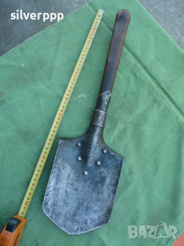  Военна лопатка с рядка маркировка , снимка 1 - Антикварни и старинни предмети - 45284111