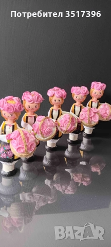 Дървена кукла с национална носия - Розоберачка