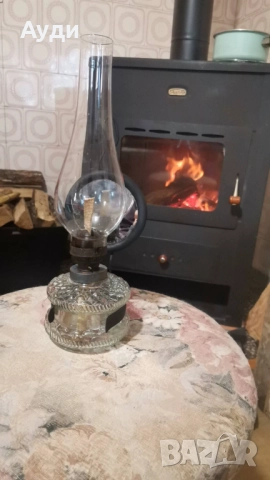 Стара газена ламха