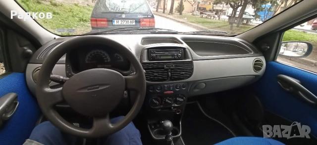 Фиат Пунто II (188) 1,2 60 к.с., снимка 10 - Автомобили и джипове - 53985332