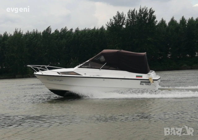 Продава се: Моторна яхта   двигател дизел  3.0 - 200 коня