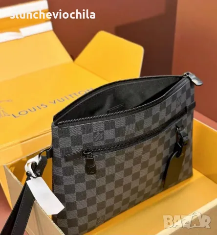 Чанта Luis Vuitton Takeoff Pouch, снимка 9 - Чанти - 46918678