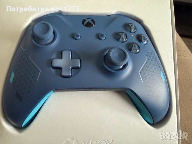 Xbox контролери Sport Blue и Winter Forces като ново комплект, снимка 5 - Аксесоари - 54255681