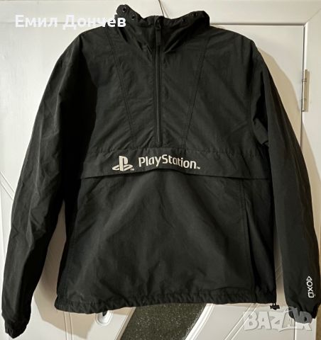 Ветроустойчиво яке с принт цвят Черен/PlayStation H&M, снимка 1 - Други - 45143309