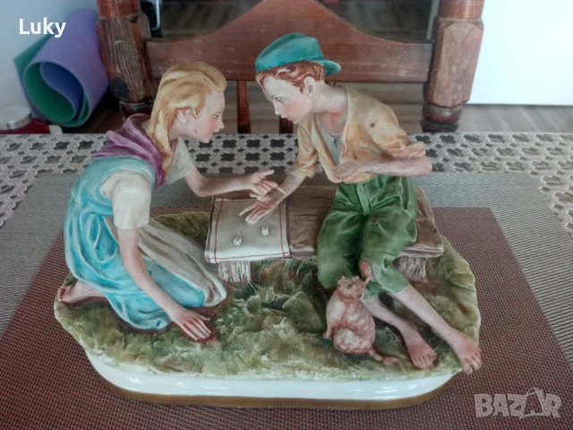 Стилно и красиво произведение на изкуството-Порцелан., снимка 10 - Антикварни и старинни предмети - 50227614