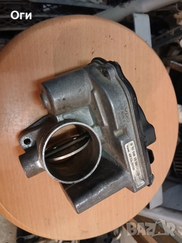 Дроселова клапа за Мерцедес С208 111 098 00 09 / 408 224 001/001