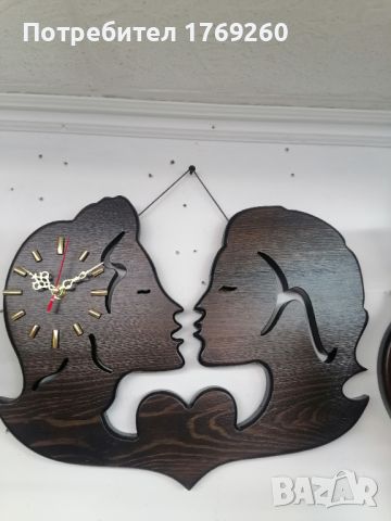 Продавам дървен часовник Мъж и жена! , снимка 1 - Декорация за дома - 46404780