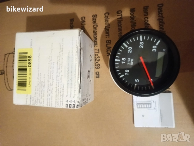 Geloo 85 мм тахометър, водоустойчив 0-3000 об/мин 12V/24V с LCD брояч на моточасове НОВ, снимка 4 - Части - 52124976