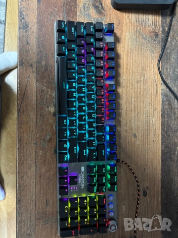 Продавам клавиатура Canyon , снимка 3 - Клавиатури и мишки - 54150012