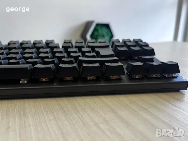 Механична клавиатура, Genesis Thor 303 TKL, RGB Backlight, Brown Switch, US Layout, Black, снимка 6 - Клавиатури и мишки - 46838279