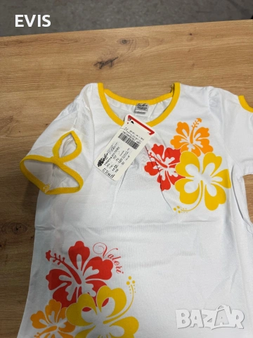 Продавам стилни блузи в бяло с различни разцветки – жълто, синьо и оранжево, снимка 3 - Детски Блузи и туники - 53903714