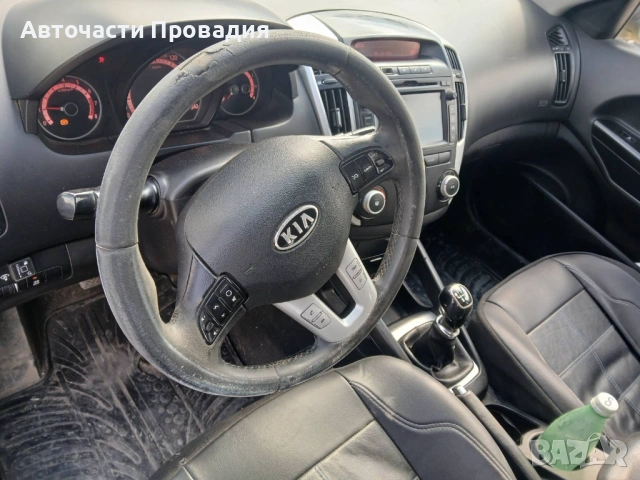 Kia Ceed 1.4 16 V, 90 к.с., 2012 г на части, снимка 8 - Автомобили и джипове - 53779801