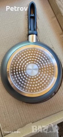 комплект от 3 чисто нови тигана , снимка 4 - Съдове за готвене - 50974140