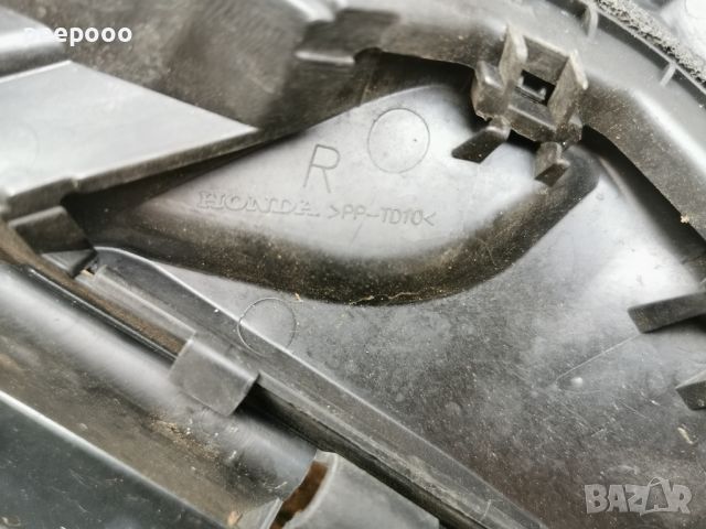 Дясна кора под чистачките за Хонда Сивик 8 , снимка 4 - Аксесоари и консумативи - 45435118