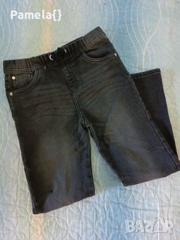 Черни дънки, снимка 1 - Детски панталони и дънки - 46228796
