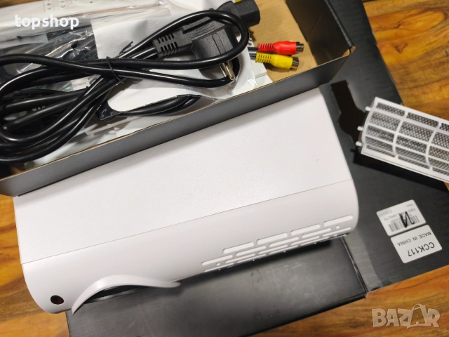 Чисто нов Full HD, проверен с перфектна картина Проектор YABER Y30 – 1080p Native, 9500L, 4D Keyston, снимка 6 - Плейъри, домашно кино, прожектори - 53774803