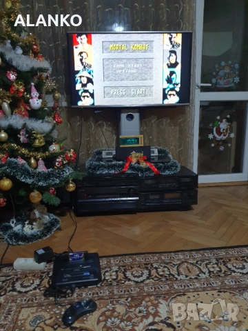 Оригинална Sega Mega Drive 2 Japan MK-1631-07 Пълен комплект, снимка 10 - Други игри и конзоли - 52921826