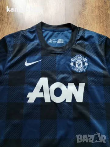 MANCHESTER UNITED 2013 2014 AWAY SHIRT - мъжка колекционерска тениска Л, снимка 2 - Тениски - 50211692