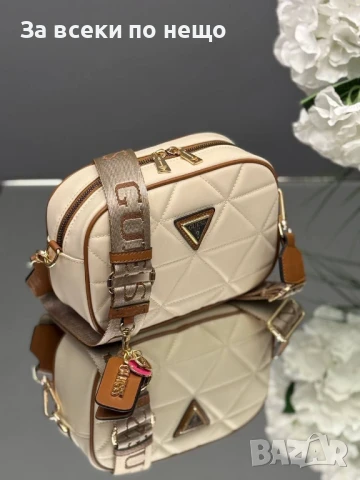 Guess Дамска Чанта С Дълга Дръжка За През Рамо Гес - Налични Различни Цветове Код E564, снимка 13 - Чанти - 50824756