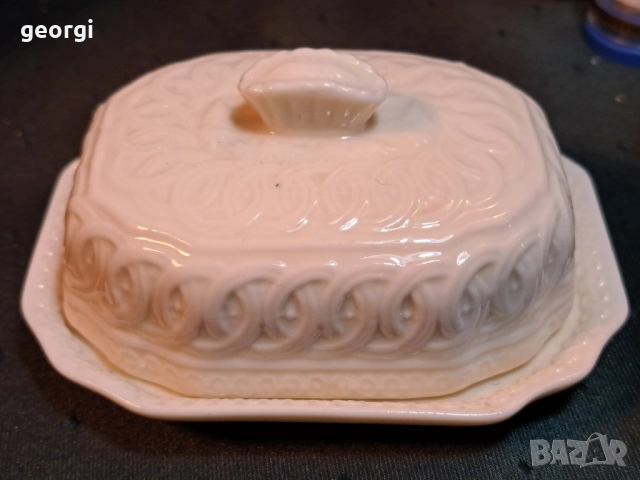 Античен немски порцеланов съд за масло  30/2