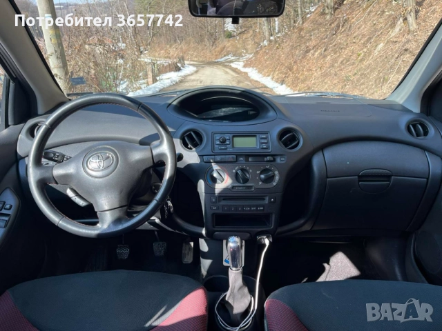  Toyota Yaris 1.4 D 4 D, снимка 7 - Автомобили и джипове - 51874194