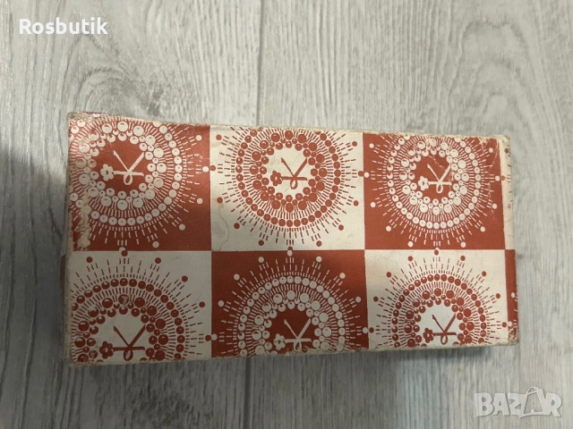 Винтидж красива кристална ваза от 1984 година в кутия  , снимка 5 - Антикварни и старинни предмети - 53429679