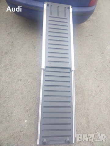 Сгъваема рампа за кучета и други големи домашни любимци ИДЕАЛНО ЗА СТАРИ ДОМАШНИ ДОМАШНИ ИЛИ ПРОБЛЕМ, снимка 9 - За кучета - 53665699