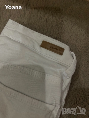 Бели дънки , снимка 2 - Дънки - 53758614