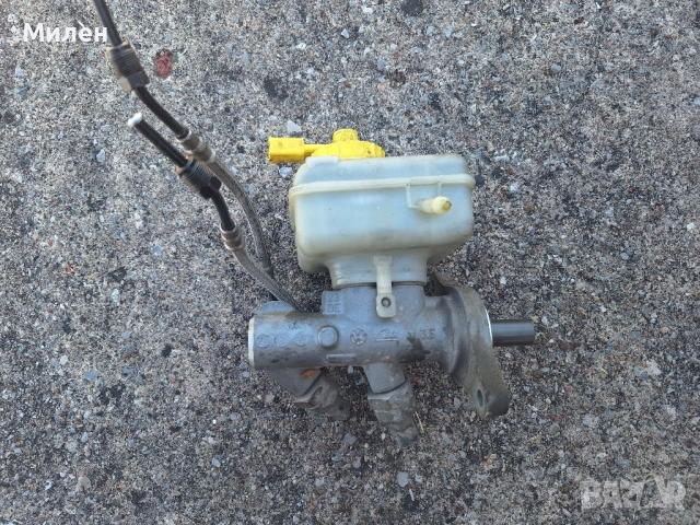 Volkswagen New Beetle 1998-2010 Година Спирачна Помпа Фолксваген Битъл , снимка 2 - Части - 51821696