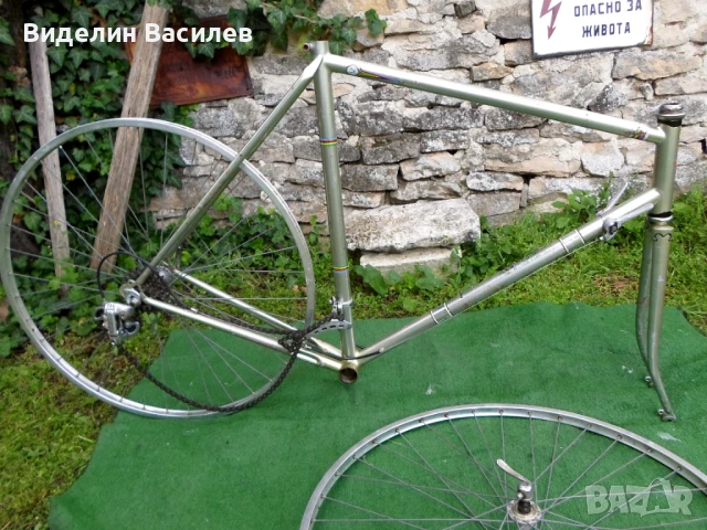 Ретро шосеен велосипед на части, снимка 9 - Части за велосипеди - 35393038