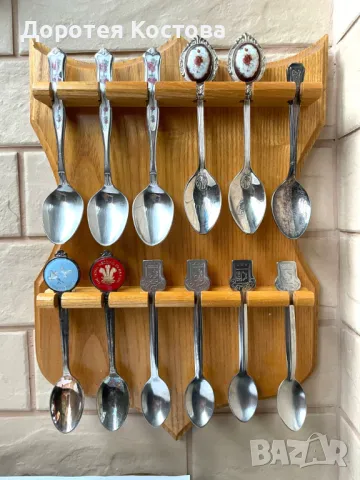 Красиви лъжички за чай/кафе с дървена стойка за стена от Англия