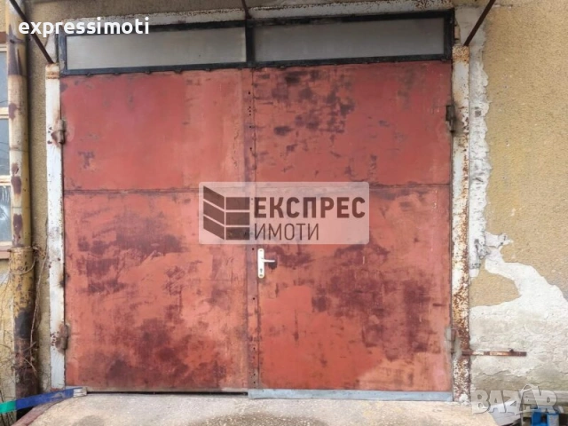 Автосервиз, 300 м2, снимка 2 - Складове - 53824933