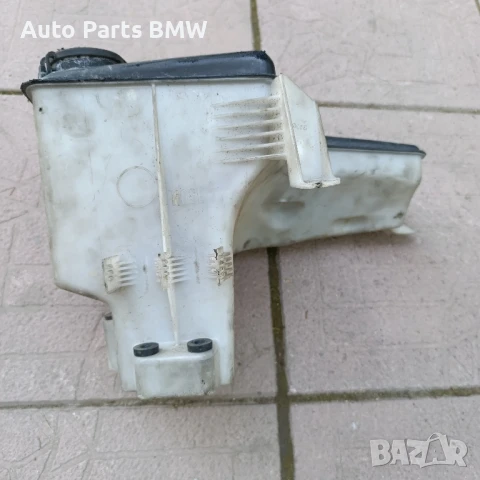 Казанче чистачки BMW E53 X5 Казанче течност чистачки BMW E53 Х5 казанче, снимка 2 - Части - 50944736