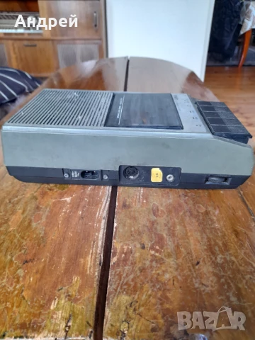 Стар касетофон Aiwa TP-757E, снимка 4 - Други ценни предмети - 50566500