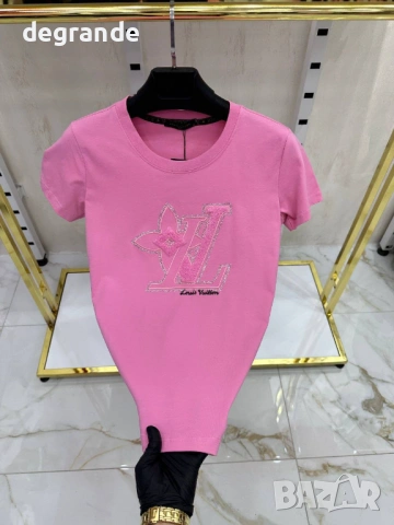 Нов Модел Дамска Тениска Louis Vuitton , снимка 2 - Тениски - 53289189