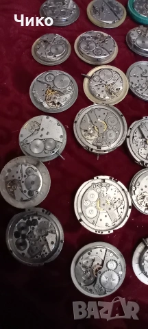 60бр механизми от руски мъжки часовници , снимка 4 - Антикварни и старинни предмети - 53713632
