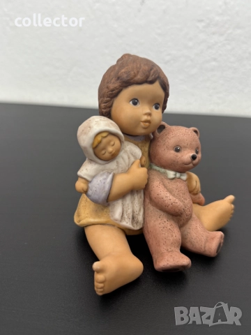Порцеланова фигурка Goebel Nina - marco. №7438, снимка 3 - Антикварни и старинни предмети - 51943475