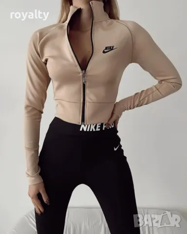 Nike дамски спортен комплект 