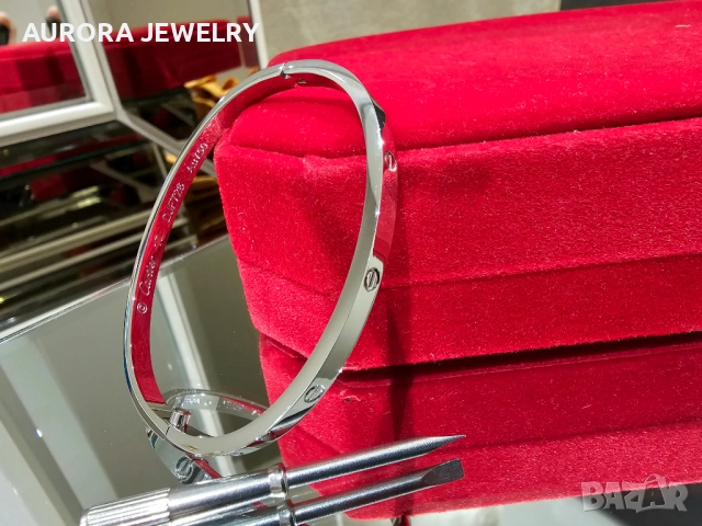 CARTIER Love White Gold Small Model Гривна с Отверка, снимка 2 - Гривни - 52870306