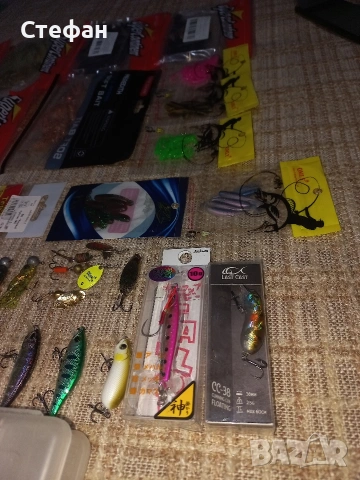 Чанта с примамки за пъстърва, кефал и костур, снимка 3 - Такъми - 53374379