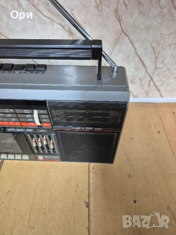 Радиокасетофон ITT Touring 320, снимка 5 - Радиокасетофони, транзистори - 52110408