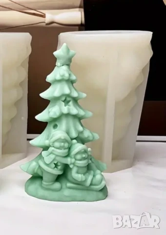 Молд деца с коледна елха , снимка 2 - Форми - 50773058