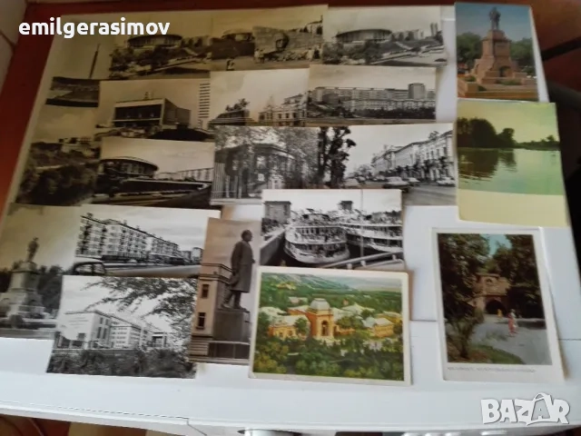  Класьор с пощенски марки и стари съветски картички.., снимка 10 - Филателия - 51540445