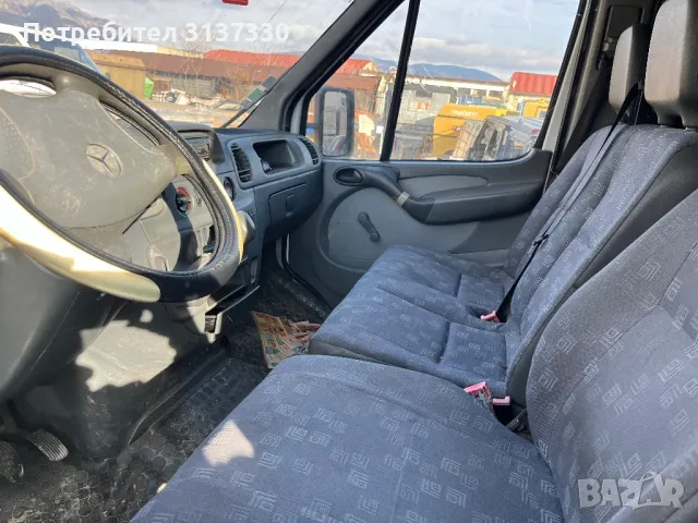 Mercedes Sprinter 208, снимка 5 - Бусове и автобуси - 48240365