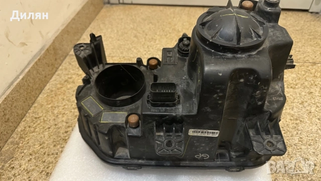 Фар за Dodge Challenger, десен халоген., снимка 3 - Части - 54113771