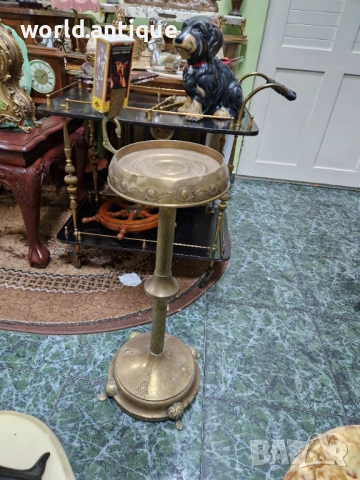 Голям антикварен бронзов подов пепелник , снимка 6 - Антикварни и старинни предмети - 53249330