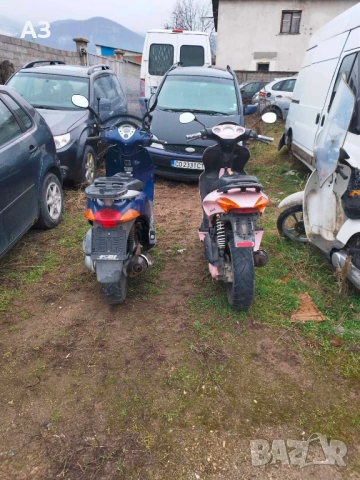 ДВА СКУТЕРА: HONDA 125 И HONDA X8R, снимка 2 - Мотоциклети и мототехника - 53614484