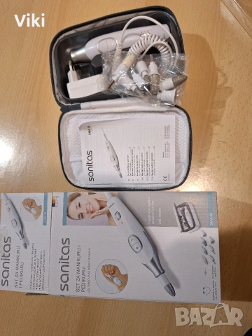 комплект за маникюр и педикюр 