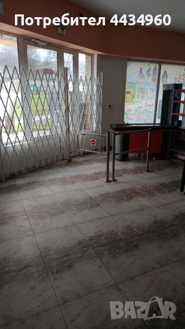 Отдава се под наем търговски обект с отлична локация., снимка 4 - Магазини - 53425320